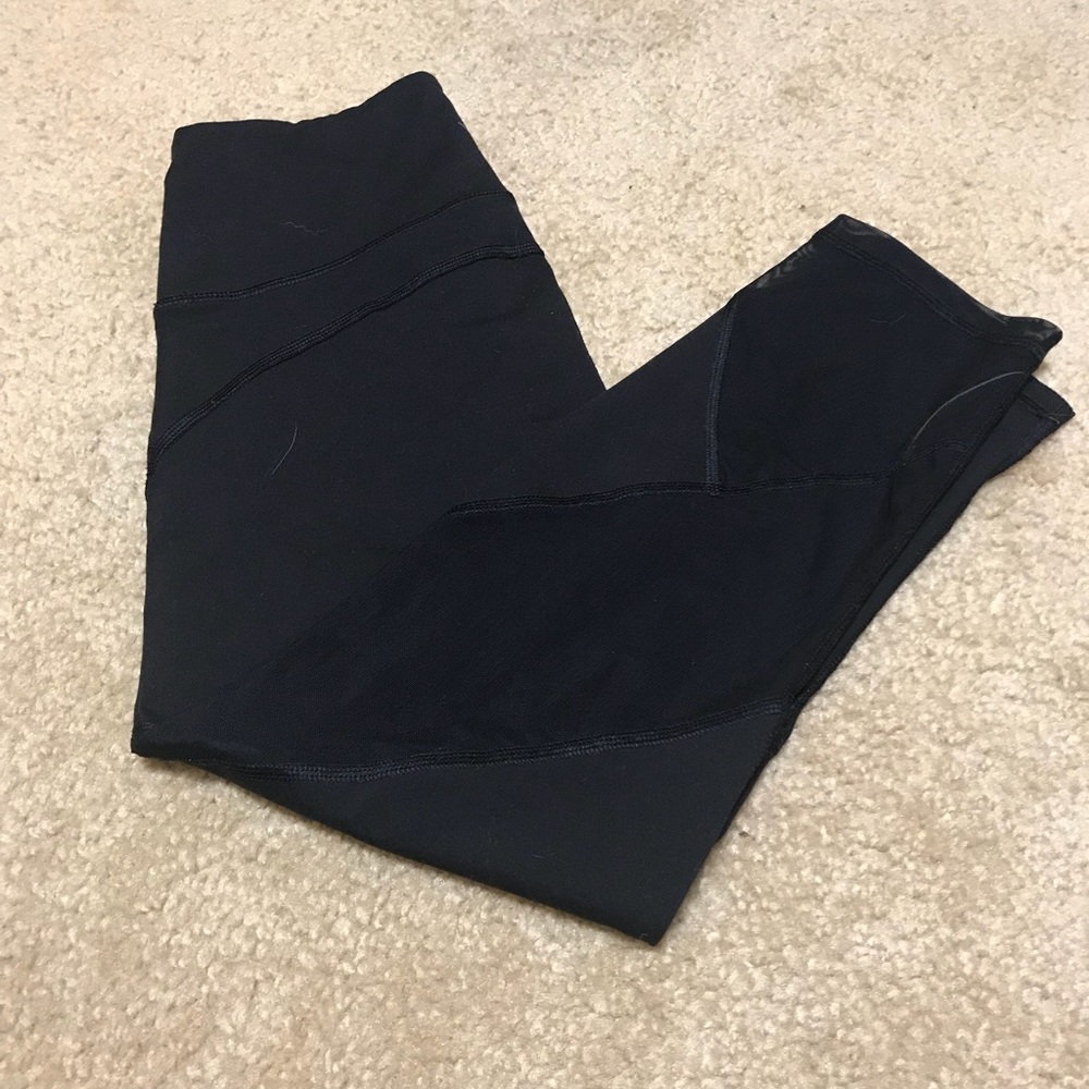 Crop mesh leggings